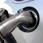 Holden-Volt-charger