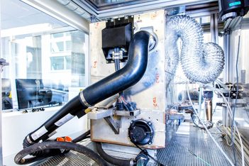 Nissan SOFC Bio-Ethanol Electric Tech