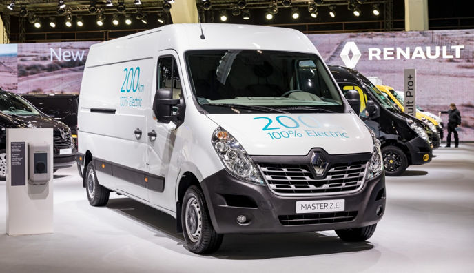 thumbnail_imagesRenault_86211_global_en