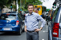 Dr Kenan Degrmenci