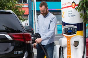  The new Mitsubishi Outlander PHEV has Fast Charging capability.