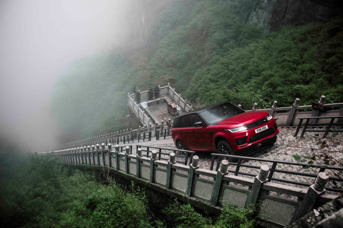 RangeRoverDragonRd