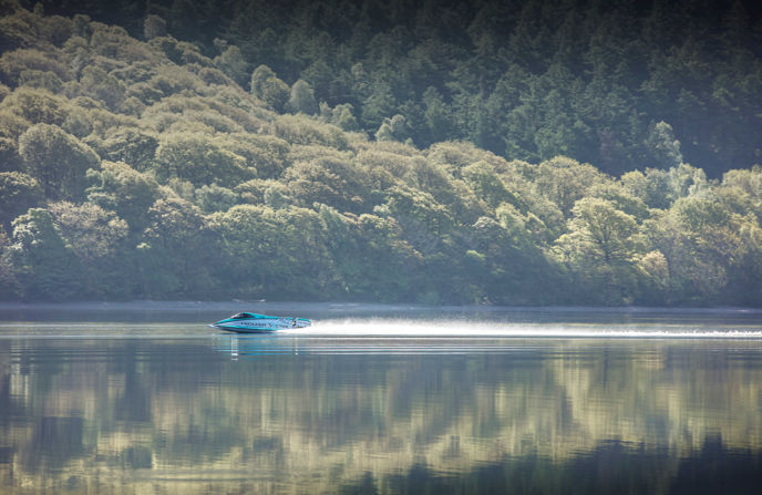 Jaguar Vector Racing V20E battery-powered boat