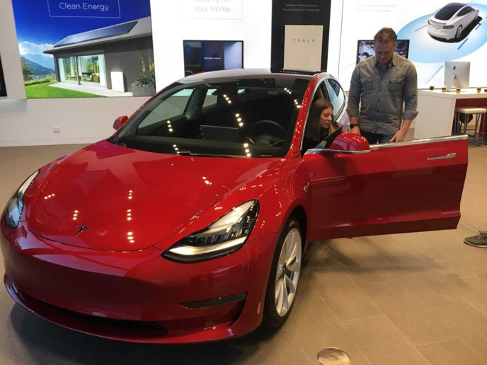 Tesla Model 3 reservation holders get early preview