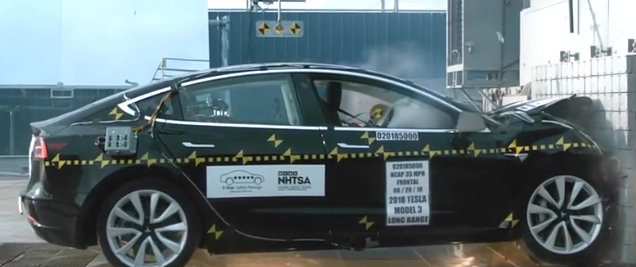 Tesla Model 3 crash test 2 (1)