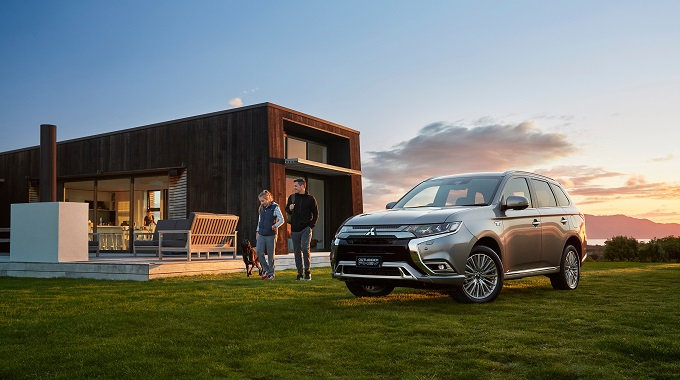 MMNZ_PHEV_MR_181001