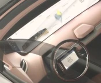 Byton touch screen 11