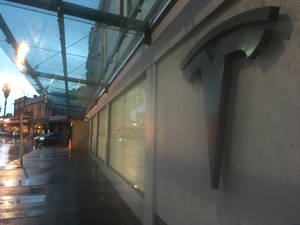 Tesla Auckland store 2