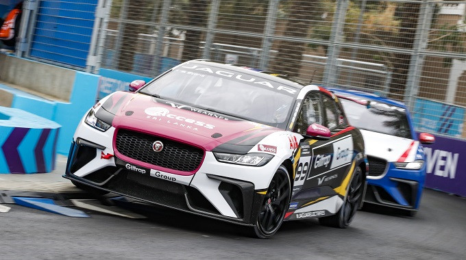 Simon Evans winning the inaugural I-Pace eTrophy race in Saudi Arabia.