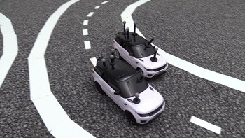 Driverless_Cars_communicating