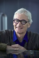 James Dyson headshot