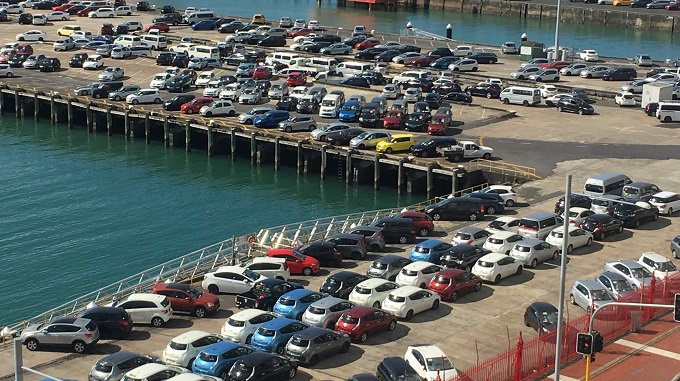 Nissan Leafs on Auckland wharf