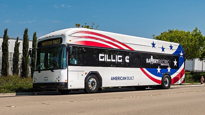 GILLIG bus for Newsroom Banner