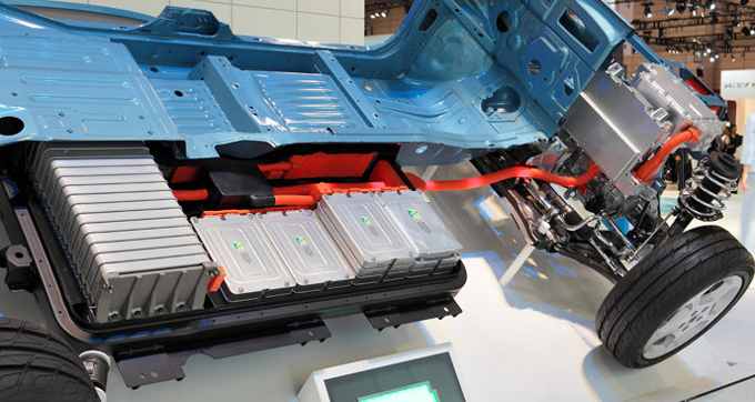 Nissan_Leaf_battery-pack