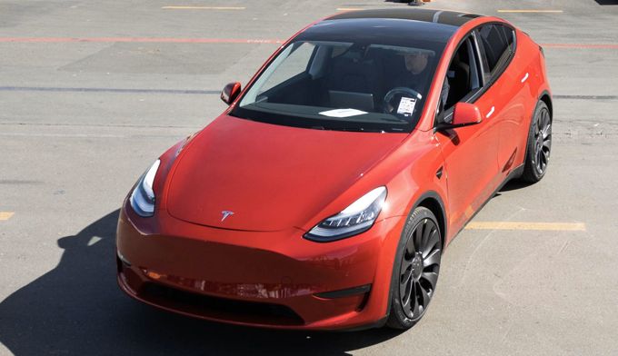 Tesla millionth car Model Y