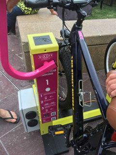 e-bikes lockable-Bikestop.