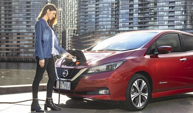 Nissan-Leaf-2019-charging-partnership-1