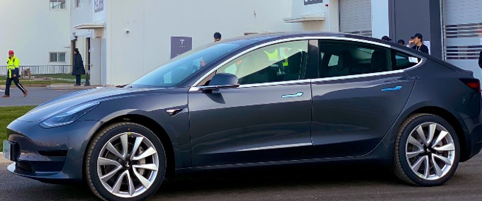 China Gigafactory 3 Model 3 roll off1