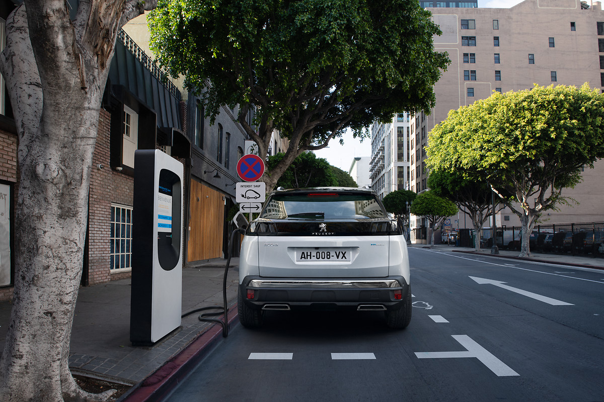 Peugeot 3008 PHEV 1