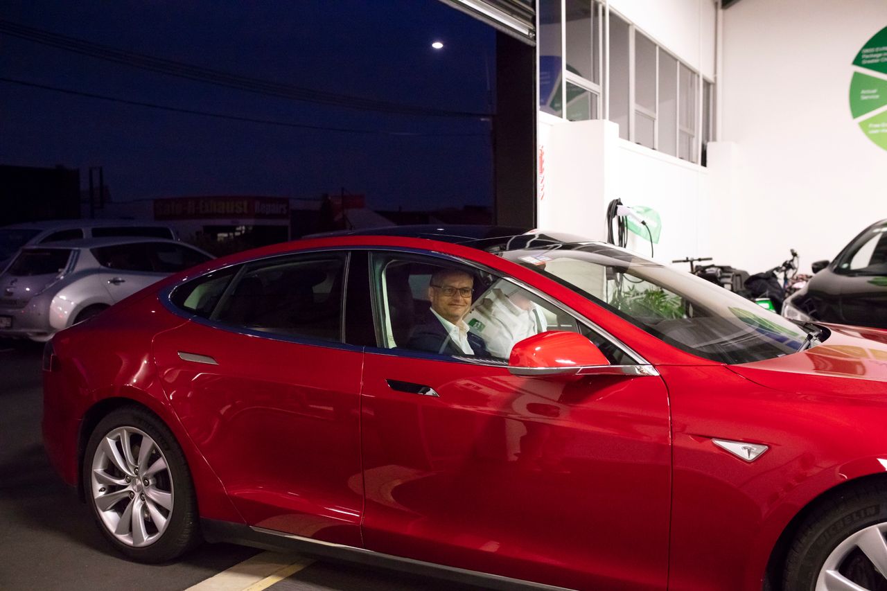 James Shaw in Tesla at Christchurch EV event1