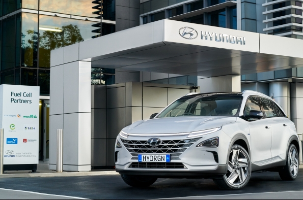 Hyundai-hydrogen-refuelling