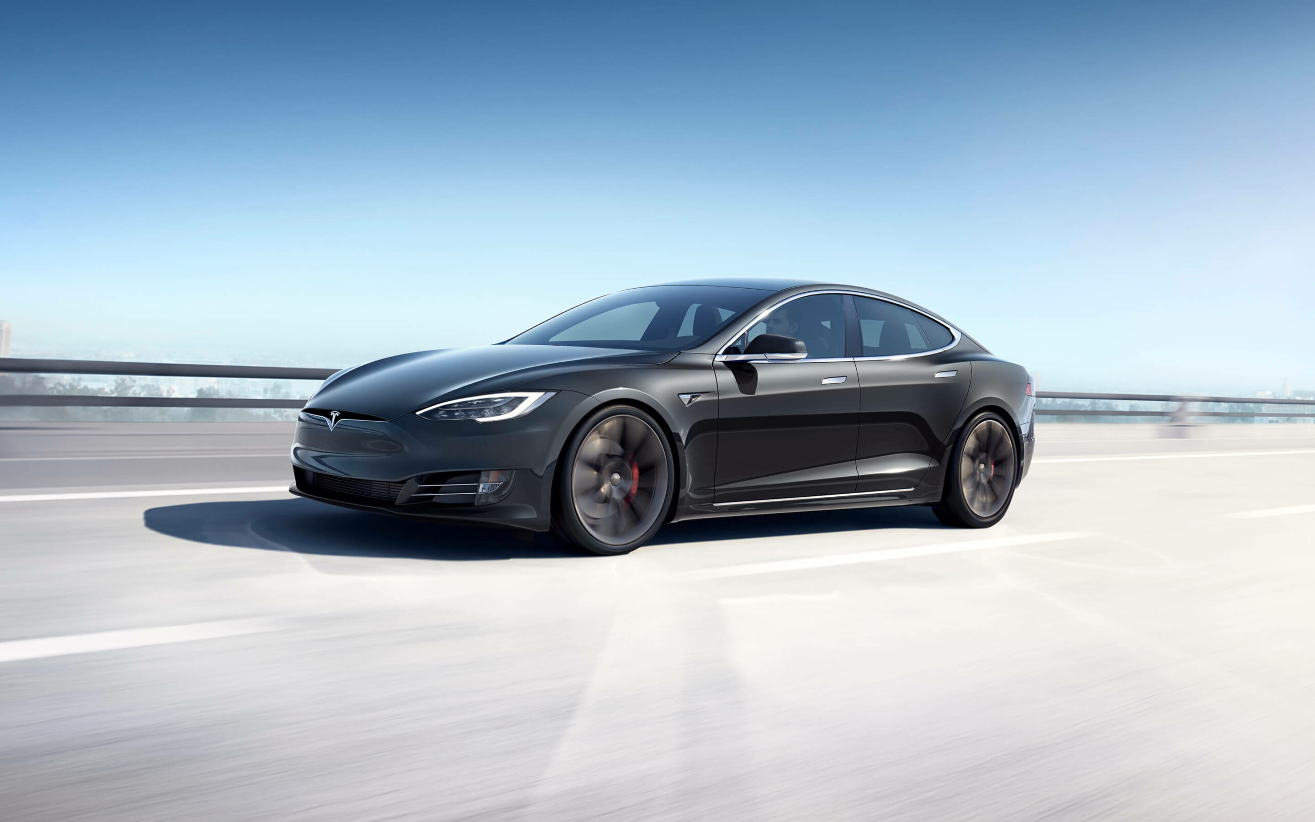 Tesla-Model-S-Long-Range