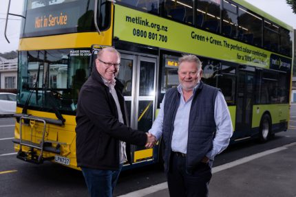 e-bus-Wellington-Keven-Snelgrove-right.