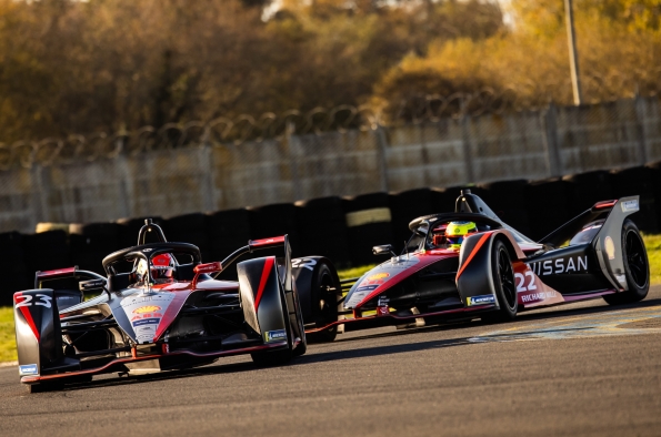 Electric nissan racers