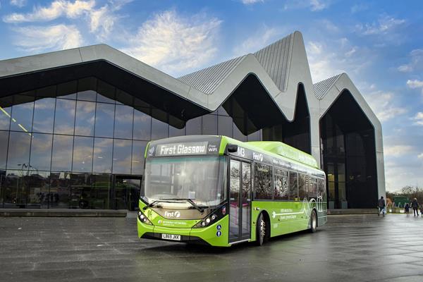 byd-adl-enviro200ev-at-first-glasgow-resized