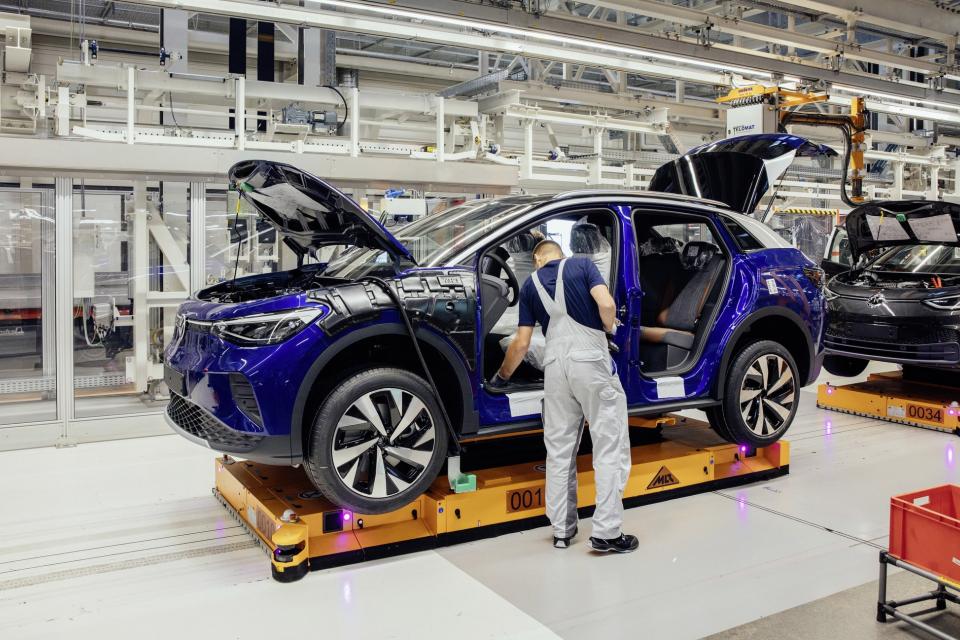 EV-manufacturing-TE-BNEF