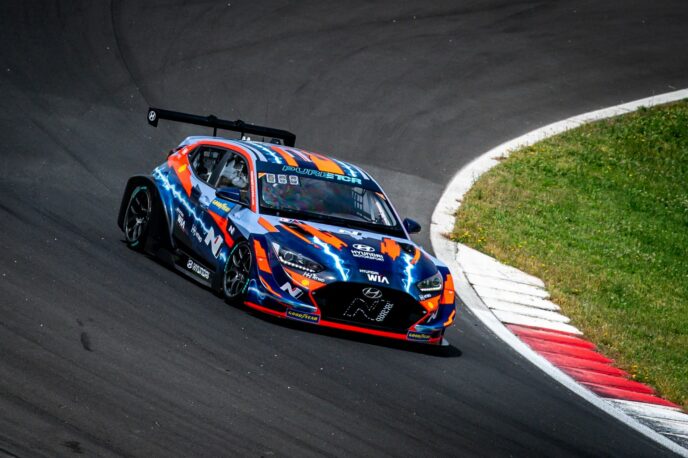 Hyundai-PURE-ETCR-R1Vallelunga02