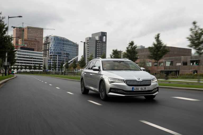Skoda-Superb-iV