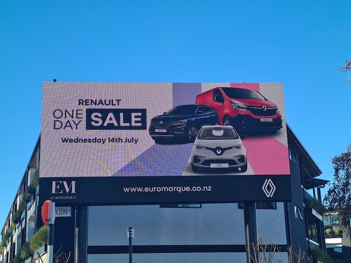 Euromarque-billboard-copy