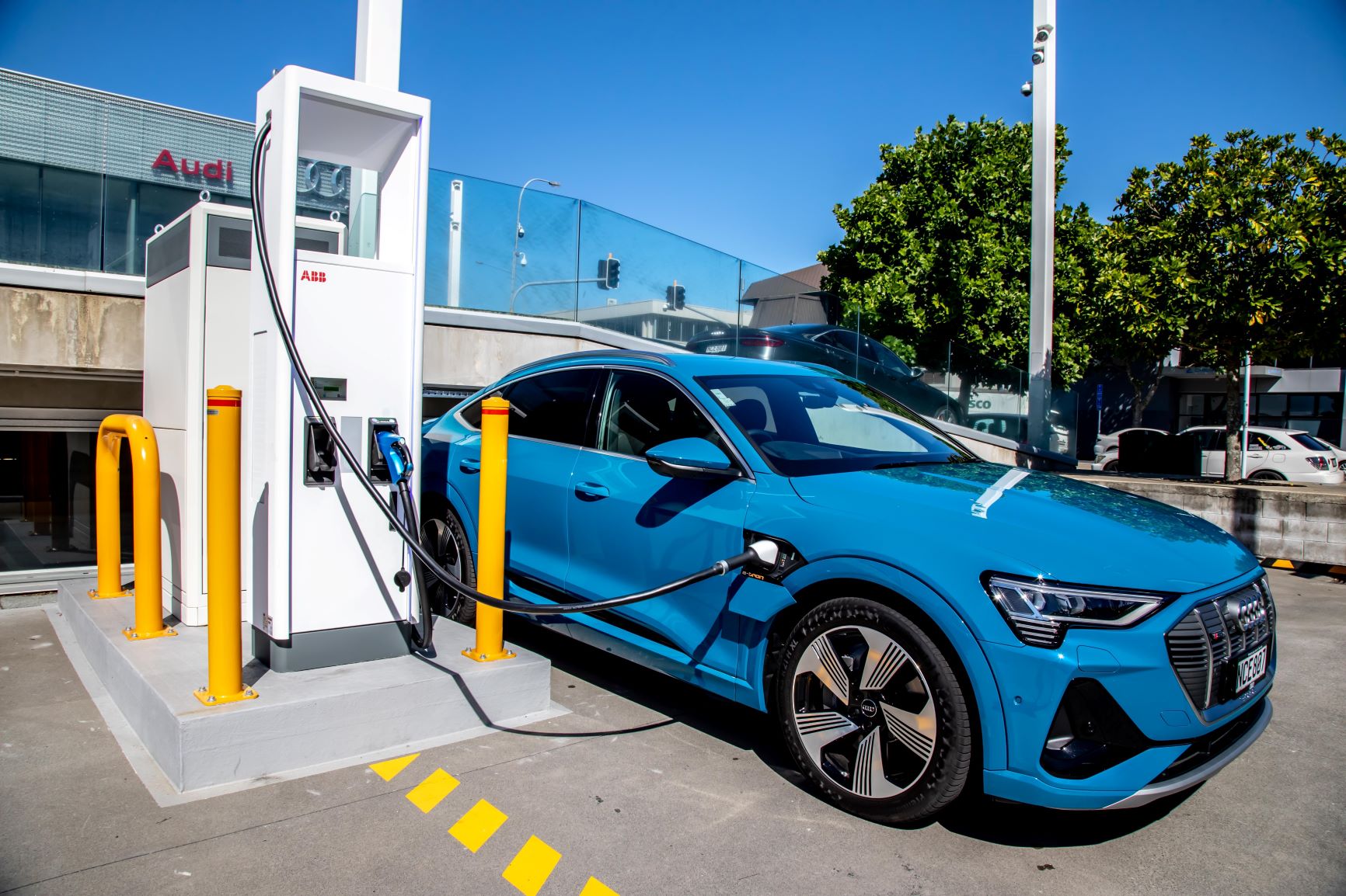 Audi-ABB-Giltrap-Charge-small