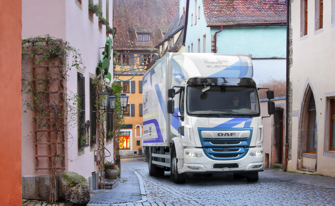 DAF electric UK trial