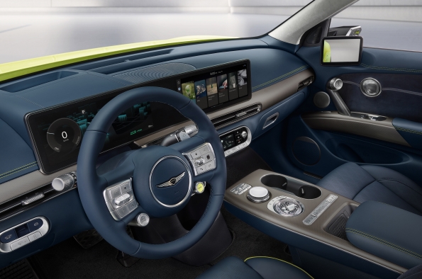 Genesis-GV60-interior-2