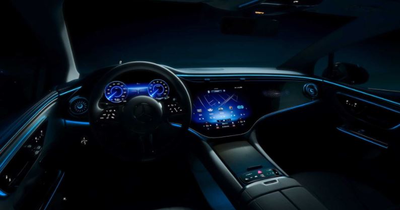 Mercedes-Benz-EQE-teaser-2