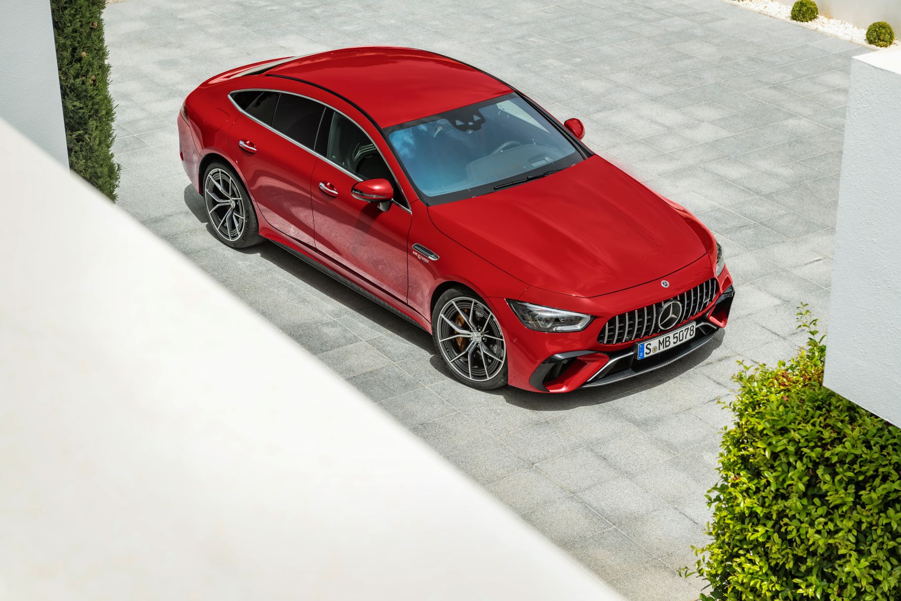 Mercedes-AMG-GT-63-S-E-Performance-PHEV-small-.jpeg