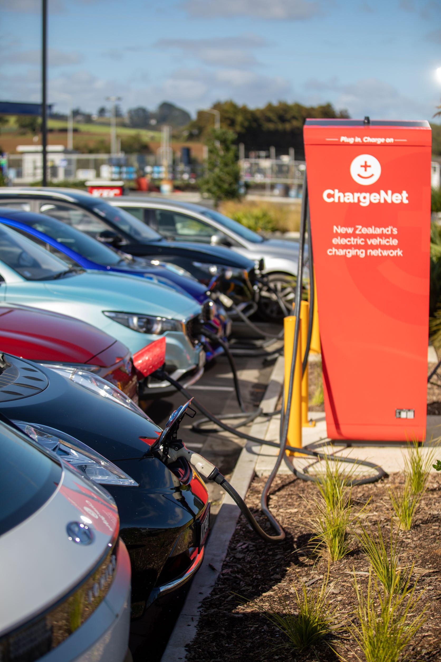 ChargeNet-hyper-rapid-charger-small