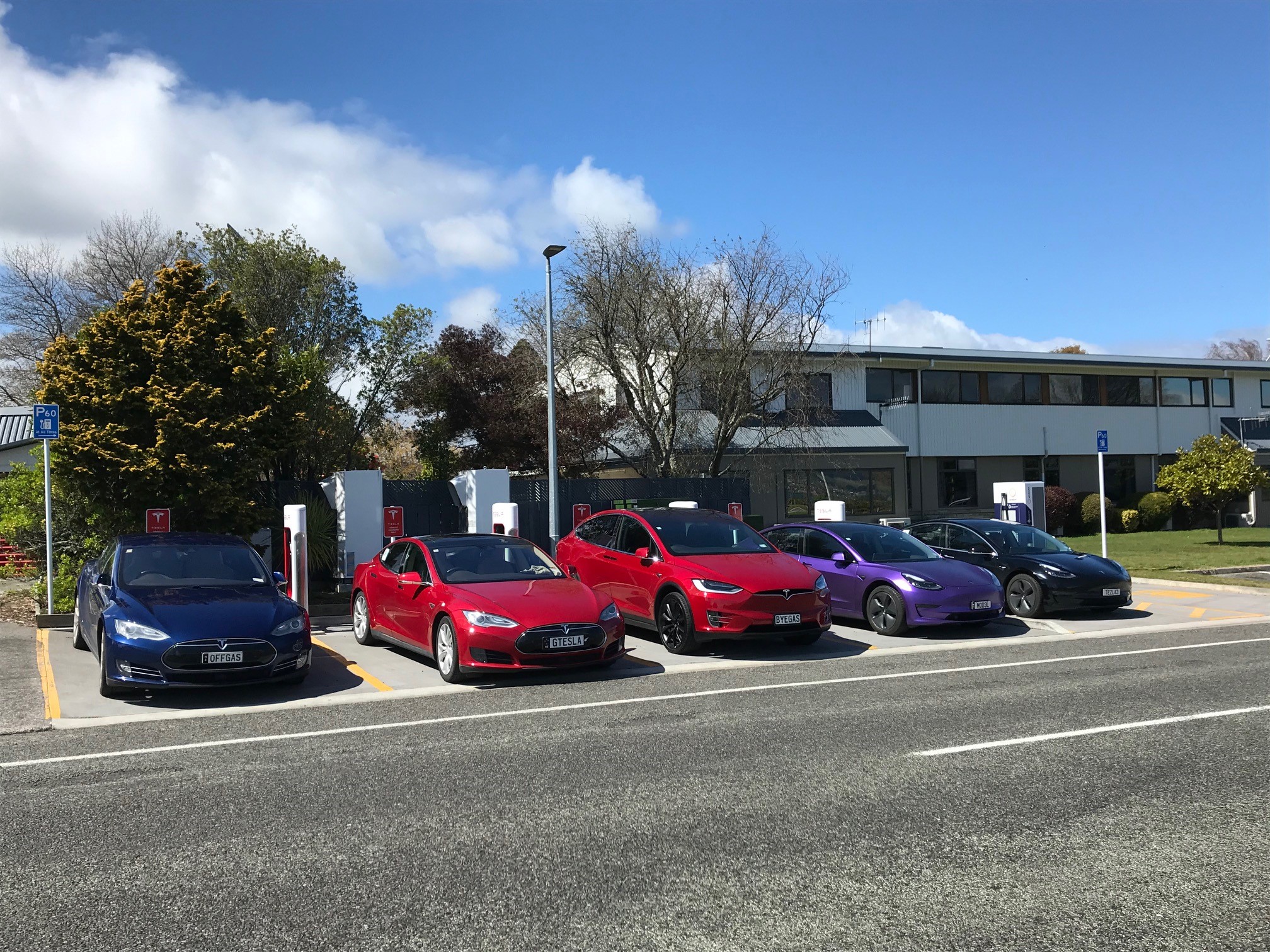 Leading-the-Charge-Taupo-2020-lunch-then-geothermal-plant-visit