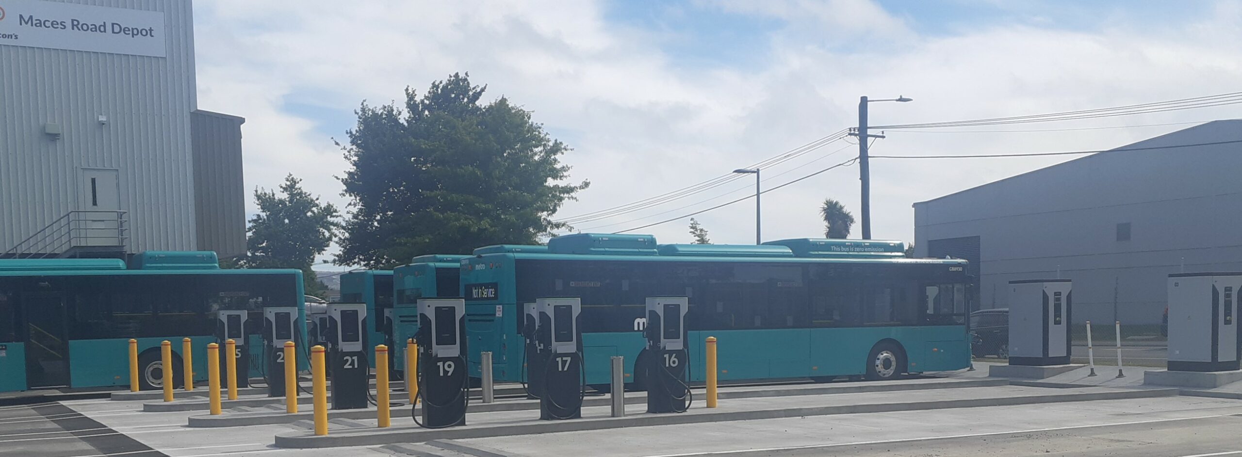 ECL-Group-e-bus-charging-Gobus142406