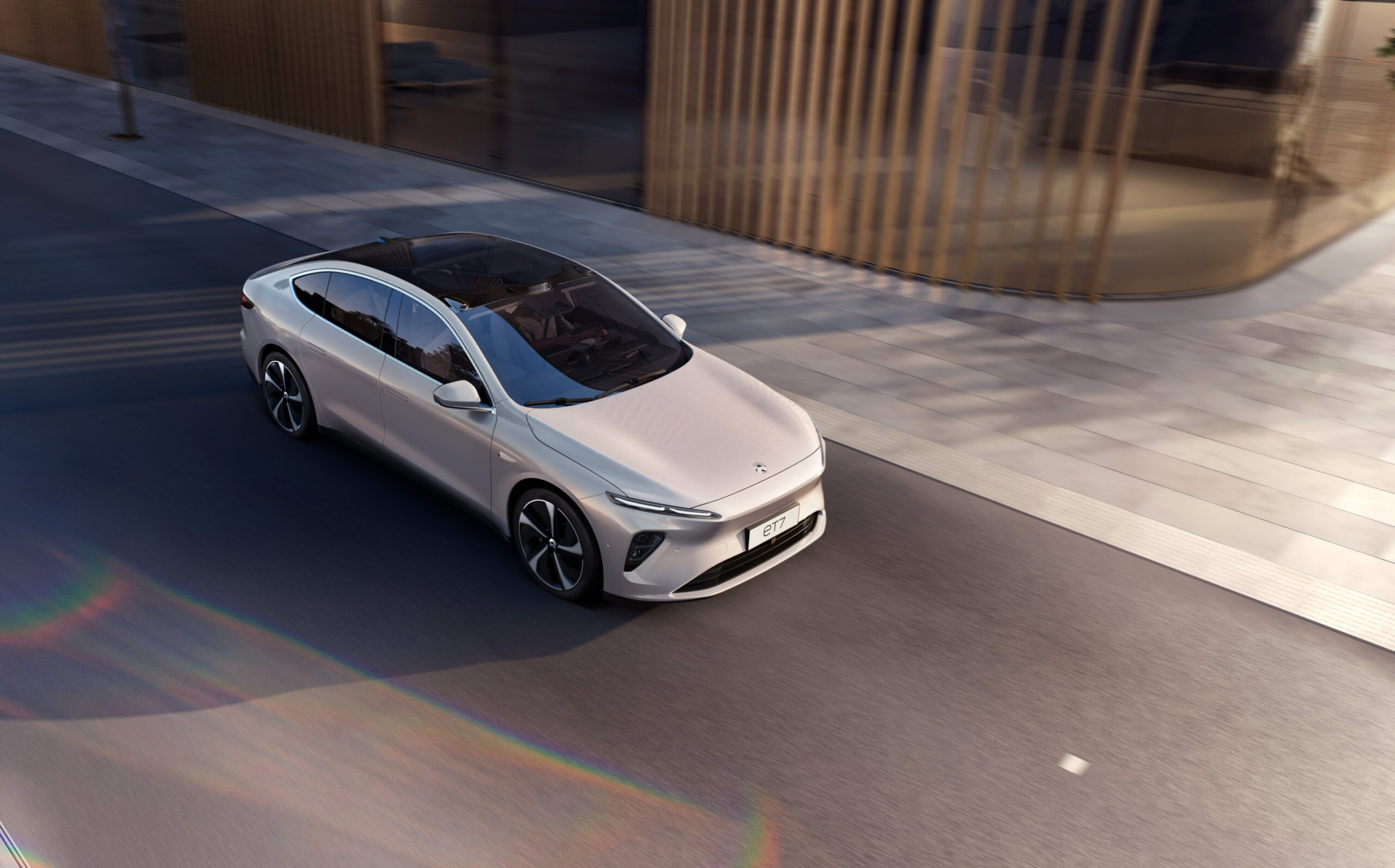 Nio-et7-hero-design-desktop