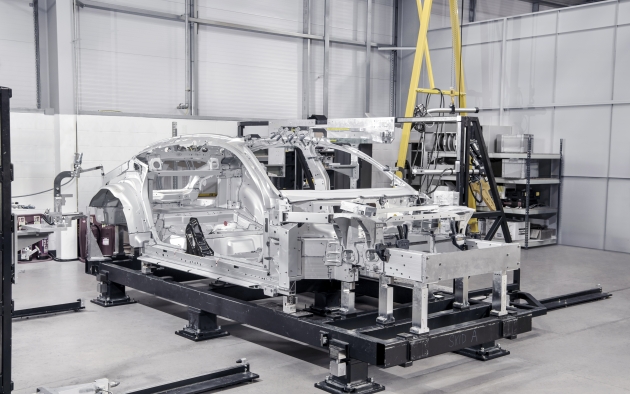 Polestar-5-bonded-aluminium-platform
