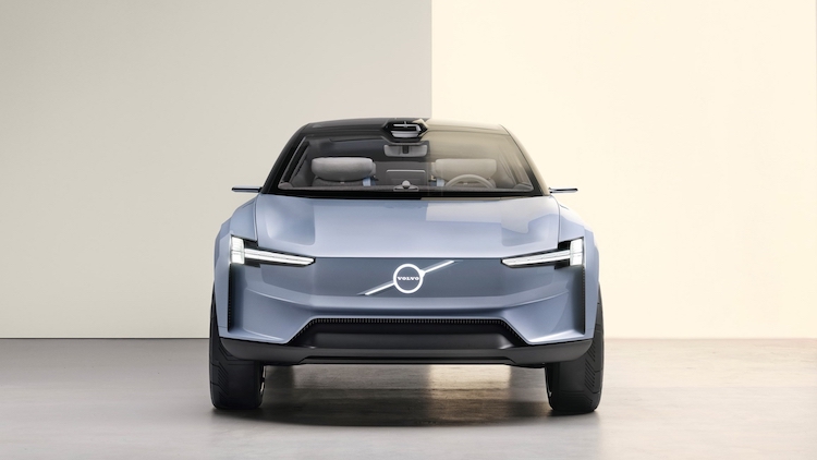 Volvo_Concept_Recharge_Exterior_front_view145380