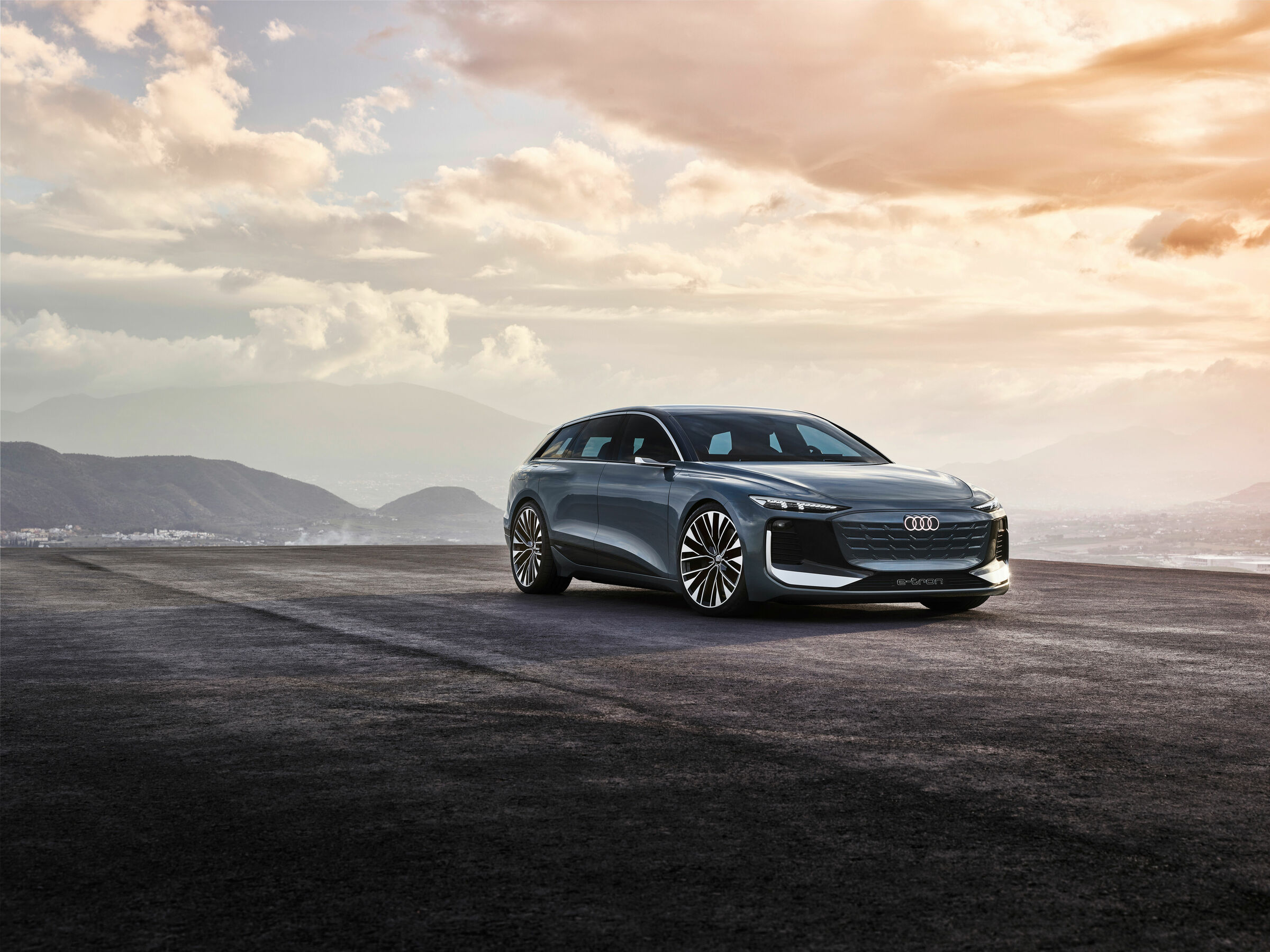 Audi-A6-Avant-e-tron-concept