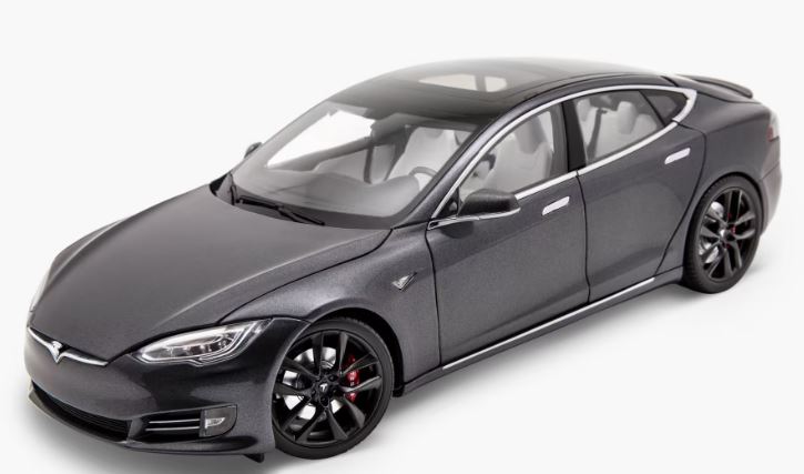 Tesla-Model-S-grey-toy