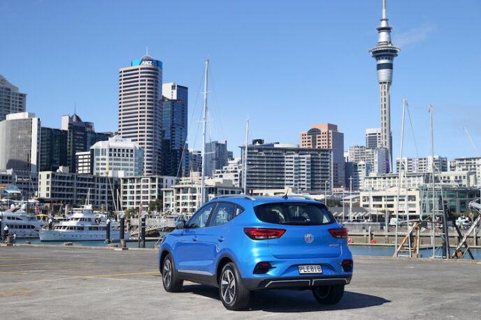 MG ZS EV photo shoot, Auckland, 8 September 2022 Photo: Simon Watts/www.bwmedia.co.nz