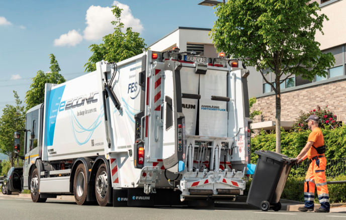 e-waste-truck-Mercedes