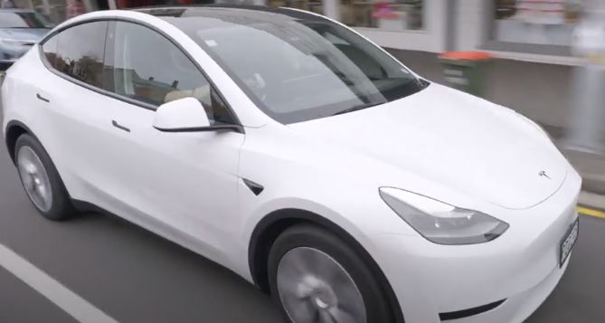 Tesla-Model-Y-test-June-2022-3