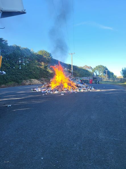 battery-in-rubbish-fire-auckland-council-2-small